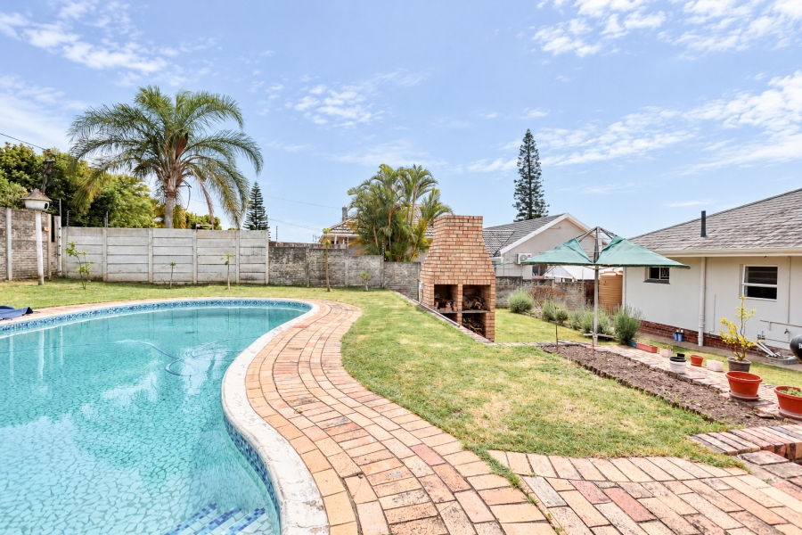 4 Bedroom Property for Sale in Nahoon Valley Park Eastern Cape